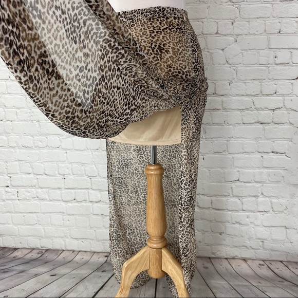 UO Ecote Leopard Animal Print Maxi Skirt Size 10 - Picture 6 of 15